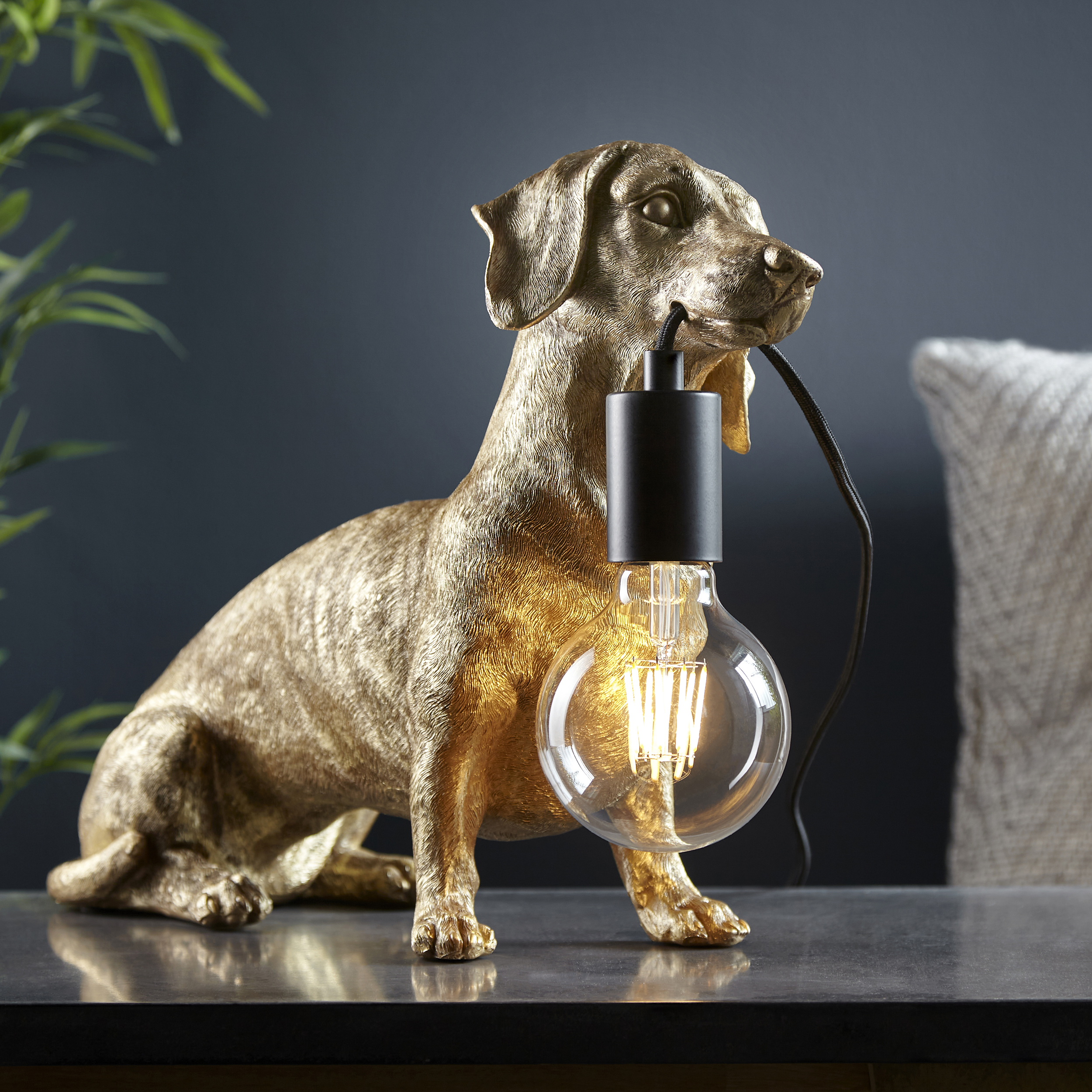 Monty The Dog Table Lamp, Gold, Resin